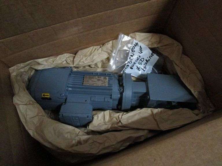 NEW SEW EURODRIVE MOTOR/DRIVE WS6430