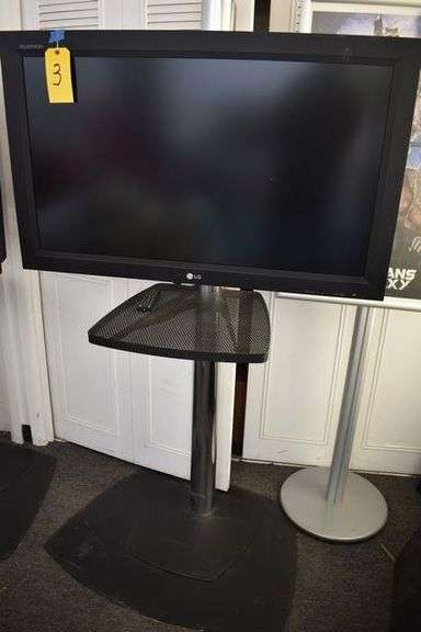 LG FLATRON M4200C PLASMA MONITORS 42" WITH STAND AS SHOWN MDLL4200TC