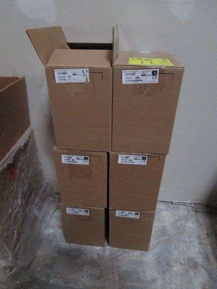 NEW AUTOMATION DIRECT DURA PULSE GS 10 CONTROL SWITCH BOX MDL GS23-21PO (sold 6x the money)