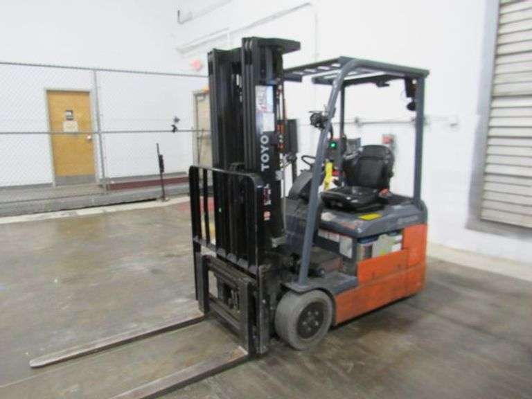**Removed from Auction, We apologize for any inconvenience**  TOYOTA ELECTRIC FORKLIFT MDL 8FBE18U