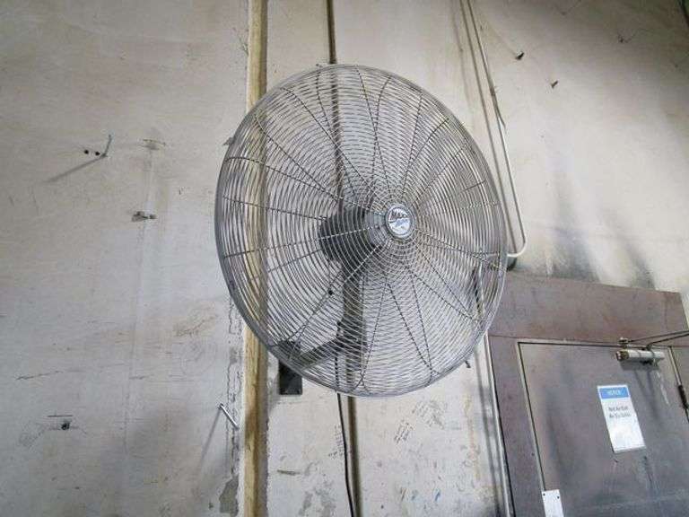 MAXX AIR 30" WALL MOUNTED FAN, 115V, (sold 2x the money)