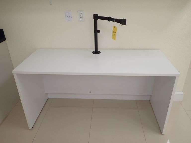 DESK W/ MONITOR STAND