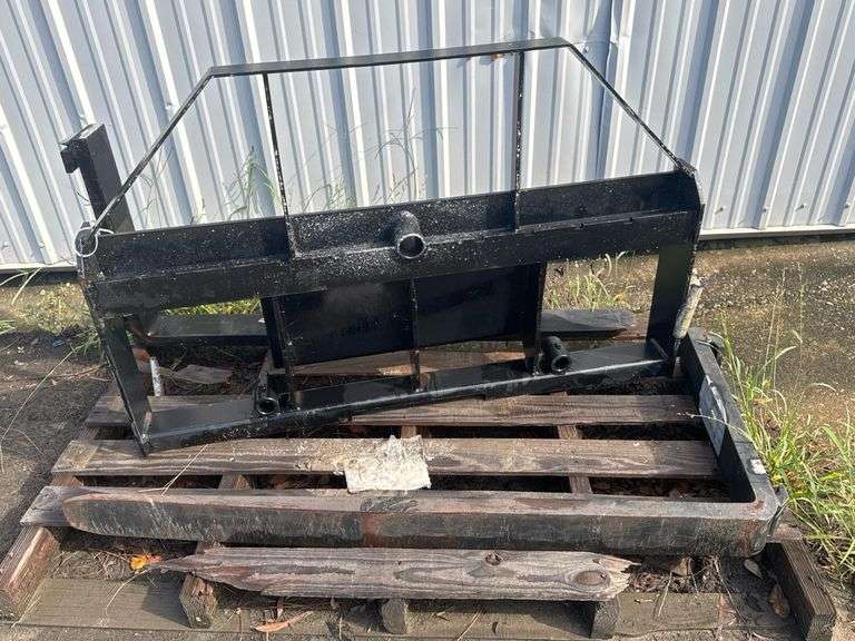 Titan Attachments FB48X125 Skid Steer Pallet Forks 48in 4,000lb Capacity Universal Mount