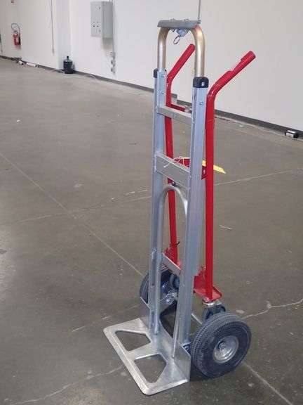 Milwaukee Convertible Hand Truck Model 60137
