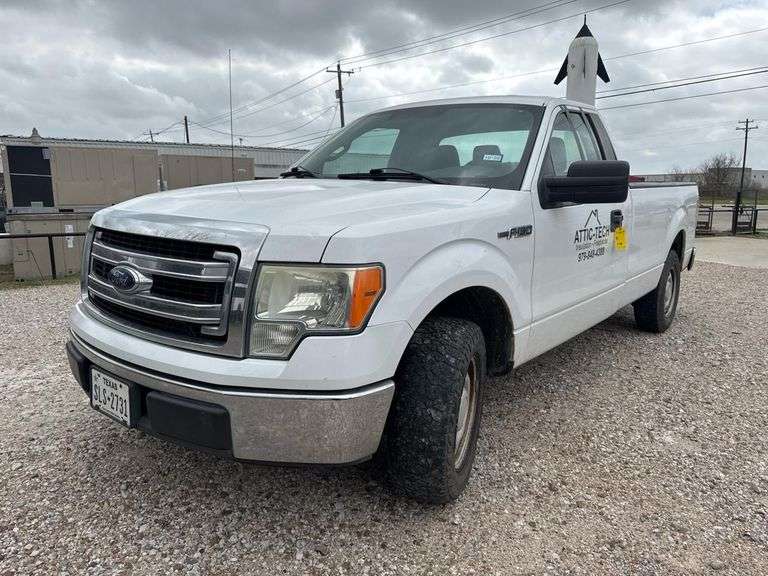 2014 Ford F-150 XL Regular Cab, 8ft Bed, Tow Package, Texas, Flex Fuel, Work Truck VIN 1FTNF1CF2EKE27962
