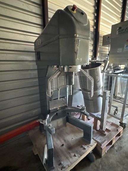 Avantco MX60 60 Qt Commercial Mixer, 240V 3PH, 1750W, Serial 04000518