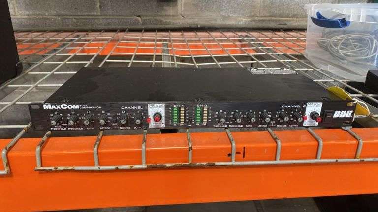 BBE MaxCom Dual Channel Audio Compressor with BBE Sonic Maximizer
