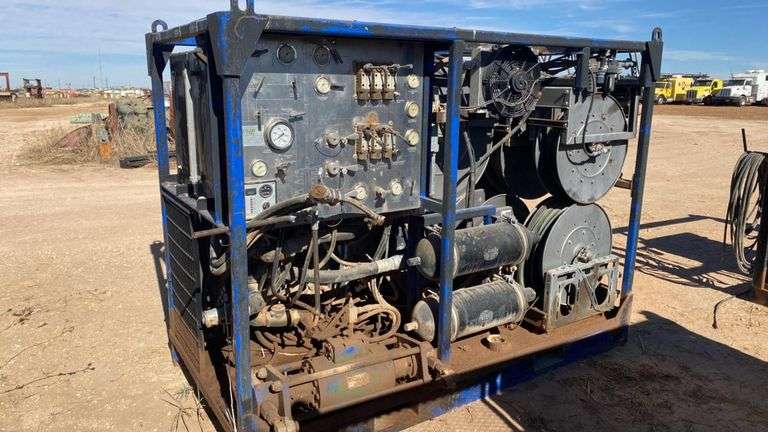 FHE Hydraulic Power Unit, Diesel, 8470.2 Hours, Serial 3FHE889-10K-G1S