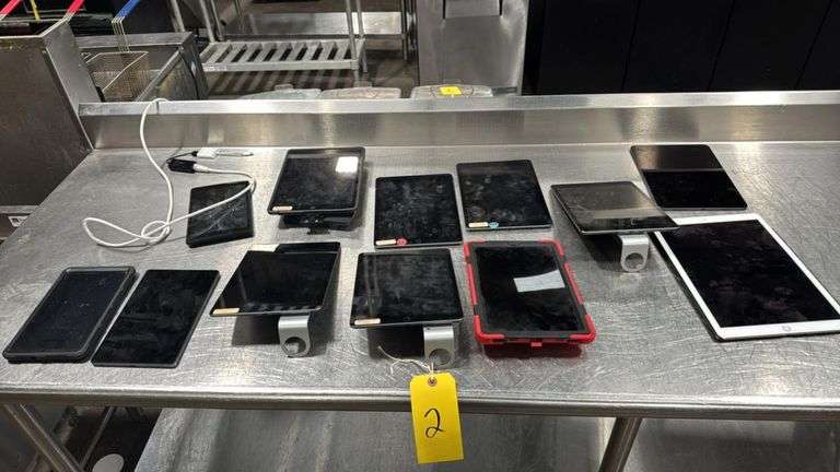 Mixed Lot of 12 Tablets
