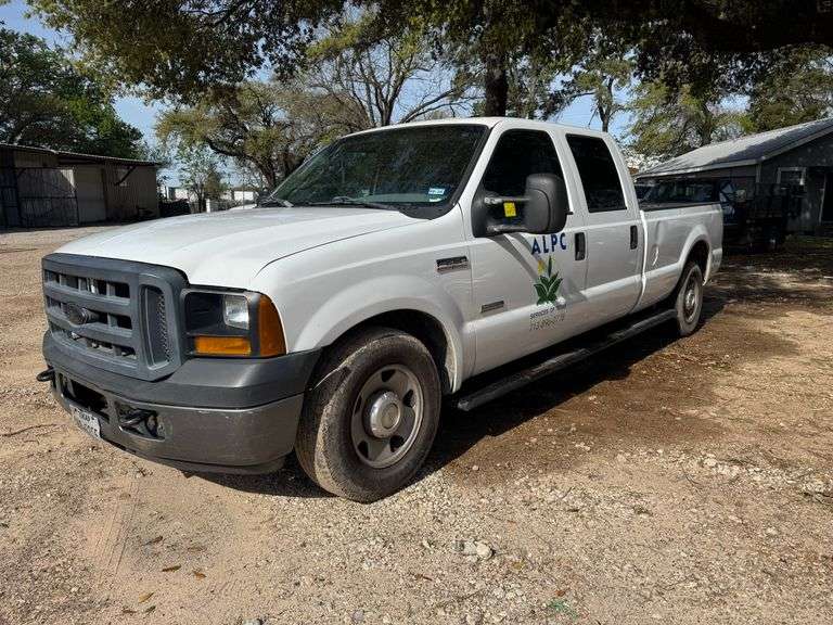 2006 Ford F-250 XL Super Duty Crew Cab Power Stroke Diesel VIN: 1FTSW20P86EA65223