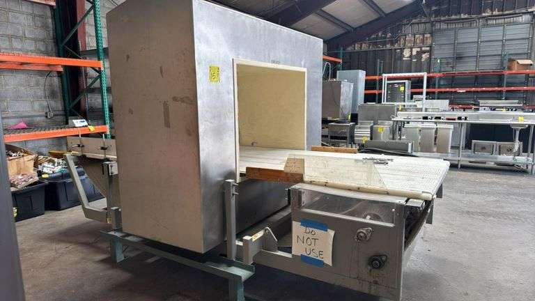 ERIEZ Conveyor Metal Detector System, 11' x 3.5' Belt, 46"x30" Aperture, Stainless Steel Frame