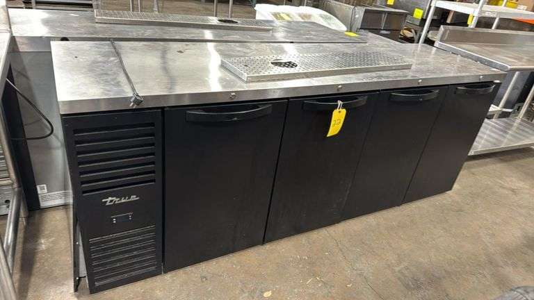 True TD-80 4-Door Commercial Bar Back Cooler, 115V, R290, Black with Stainless Steel Top
