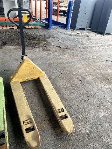 Manual Pallet Jack, Yellow, 5,000 lbs capacity