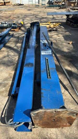 Rotary Lift SPO9N400 2-Post 9000 lb Automotive Lift, Model ARZ02CD8978, Blue/Yellow, ALI/ETL Certified