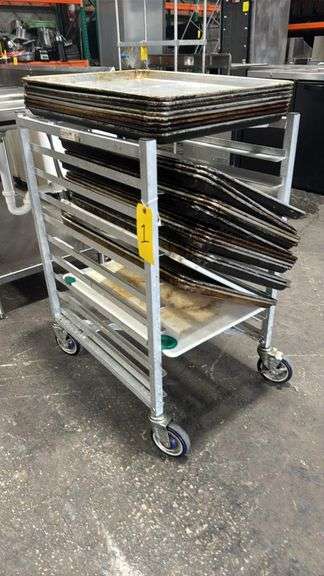 Commercial Aluminum Sheet Pan Rack with 8 Full-Size 18"x26" Pans, 20-Slot, Swivel Casters