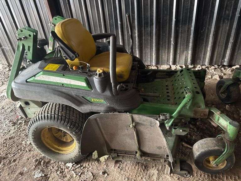 John Deere Z930M Commercial Zero-Turn Mower, 7-Iron PRO 60" Deck, 25.5HP Kawasaki FX801V, ROPS