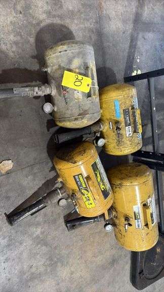 (4) Assorted Bead Seater Booster Tanks, 5 Gallon, 120 PSI, Steel, Pressure Gauge