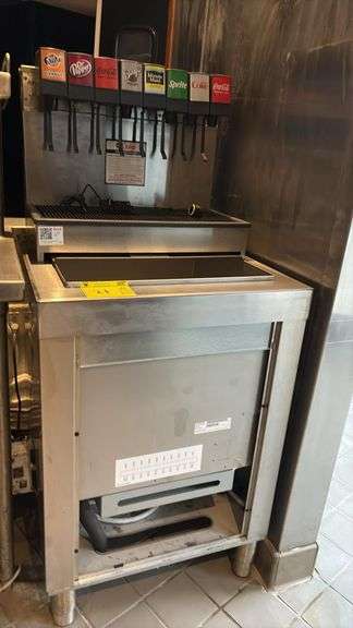 8-Flavor Lancer Style Soda Fountain Dispenser w/ Bag-in-Box Rack & Pumps, S/N ZIL5889264