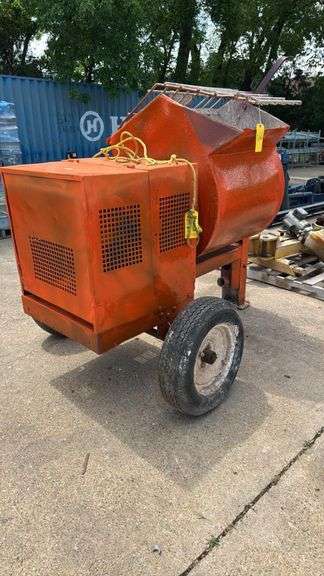 Towable 9 cu ft Concrete Mixer, Honda GX160 Gas Engine, Steel Drum, Orange