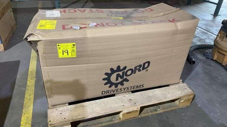 Nord Drivesystems Gearmotor SK92772.1V N210TCK-132SP/4 7.5 HP 8.85:1 w/ Brake, 2023, 213TC