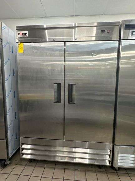 Equip Chefs CFD-2FF-HC Double Door Freezer, Stainless Steel, 115V, 46 cu.ft, R290, S/N: 7485171421040304