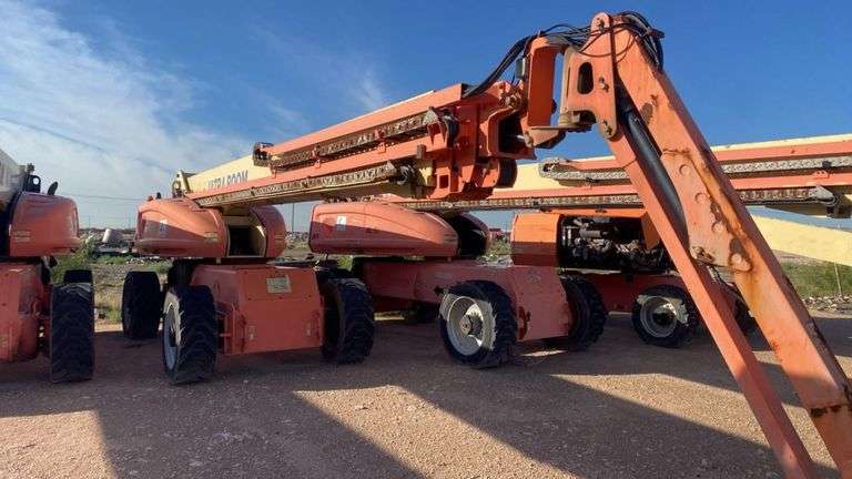 JLG 1200SJP Telescopic Boom Lift, 120 ft 6 in Platform Height, 1,000 lb Capacity