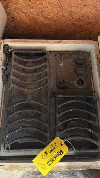Atwood Two-Burner RV Gas Cooktop, 7,200 & 5,200 BTU Burners, Black Finish, Includes Covers