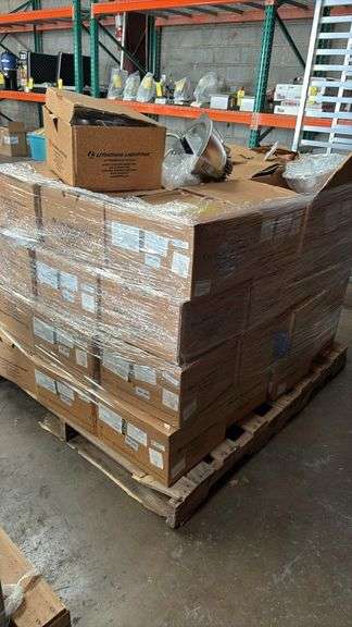 Assorted Lithonia LBR8 LED 8" Downlight, 25.5W, MVOLT, Emergency Backup, Selectable 3K/35K/4K, Approximately (35) pieces