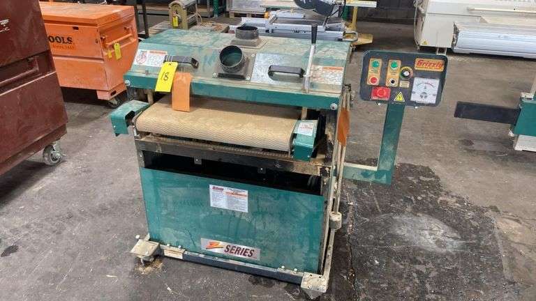 Grizzly G1066Z 5HP 23-1/2" Variable Speed Drum Sander, 220V, 2014, Industrial Mobile Base