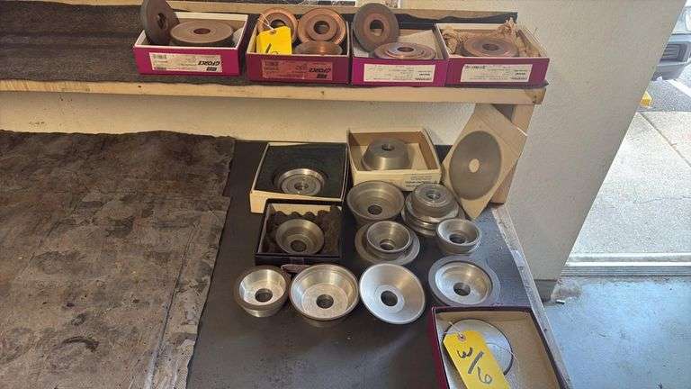 Universal Superabrasives Diamond & CBN Grinding Wheels