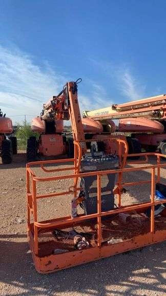 JLG 1200SJP Telescopic Boom Lift, 120 ft Platform Height, 75 ft Reach, 1000 lb Capacity, 2007