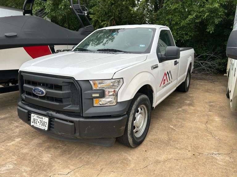 2017 Ford F150, VIN 1FTMF1C81HKC80695