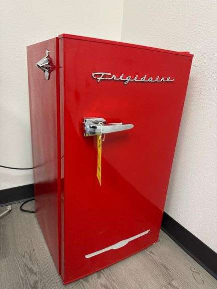 Frigidaire EFR376-D-RED Retro Mini Fridge, 3.2 cu. ft., Lock, Bottle Opener, Red, Energy Star