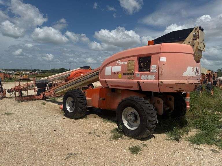 JLG 600S Telescopic Boom Lift, Diesel, 60 ft Platform Height, 4WD, 314 Hours, S/N 0300086857