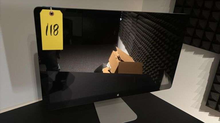 Apple 27-inch LED Cinema Displays, model A1316 / EMC 2354