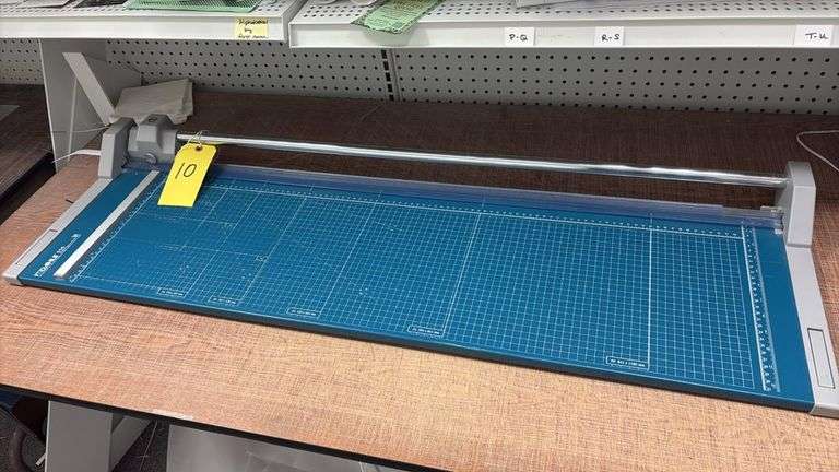 Dahle 556 Rotary Paper Trimmer, 37.25" Cutting Length, Heavy Duty, Model 556, Czech Republic