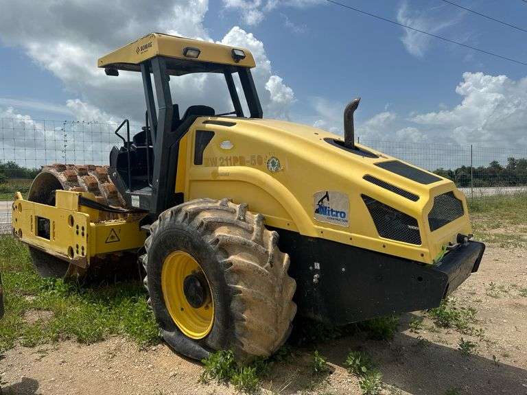 2014 BOMAG BW 211 PD-50 Padfoot Roller, 120 HP, 42,990 lbs, Open ROPS, S/N 101583631099