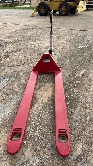 Dayton 30LU68 Hydraulic Pallet Jack, 4,400 lbs Capacity, 72" Forks, 27" Width, Poly Wheels
