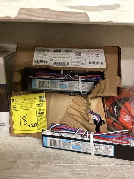 ADVANCE FLOURESCENT LIGHT BALLAST  (IOPA-2P32-N) (SOLD 20 X THE MONEY)