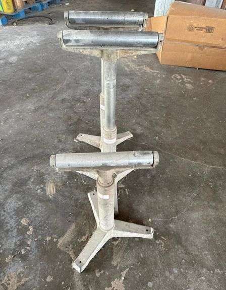 Lot of (3) Roller Stands Model Stand H, 1,760 Lbs Capacity each
