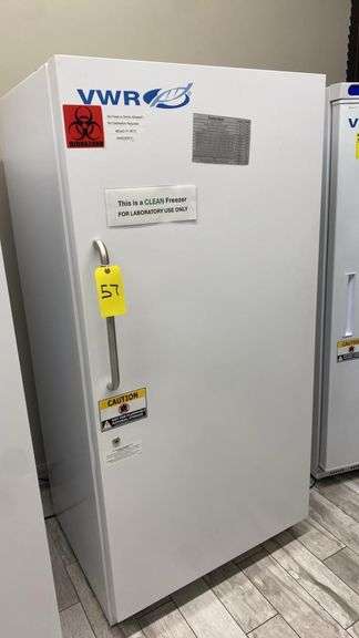VWR MFV-30 Laboratory Freezer, Upright, 30 Cu Ft, 115V, R404a, Manual Defrost, Solid Door, SN: VWR-22E0551V52-2205