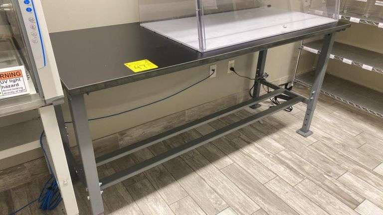 Uline 30”x 72” Metal/Wood Tech Bench, Adjustable Height, Steel Frame
