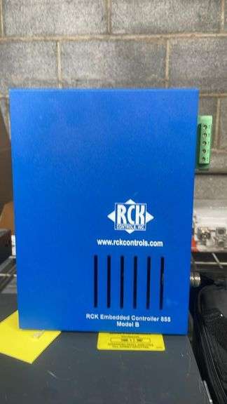 RCK Embedded Controller 855 Model B, Intel Celeron M 600 MHz, 512 MB RAM, Windows XP Embedded