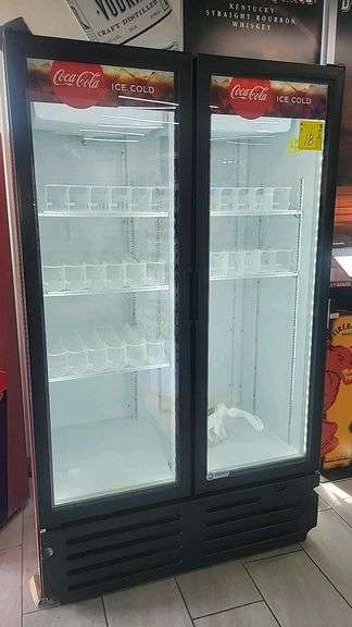 Imbera VRD37 R2 / VRD37-HC Commercial Glass Door Beverage Cooler, 37.42 cu ft, 2 Doors