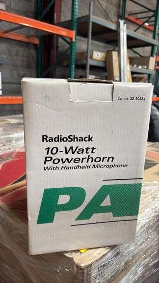 RadioShack 10-Watt Powerhorn PA Megaphone 32-2038A, Handheld Mic, Siren, 800 ft Range, w/ Box