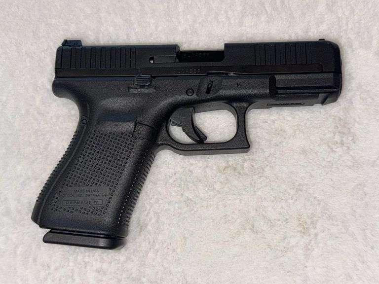 Glock 44 .22LR Semi-Auto Pistol, Polymer Frame, 10-Rd Mag, USA, Serial ALCA589