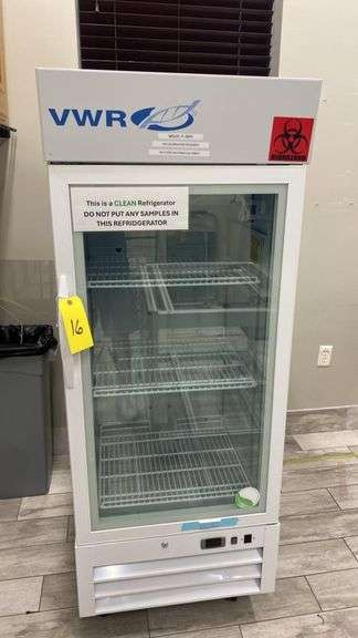 VWR-HCLS-12 Laboratory Refrigerator, 12 cu. ft, Glass Door, R290, 115V, Serial VWR-21214084-2206