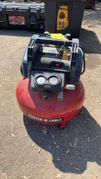 Porter-Cable C2002 Pancake Air Compressor 6 Gallon 150 PSI 2.6 SCFM @ 90 PSI, Serial: 29658550467, 120V