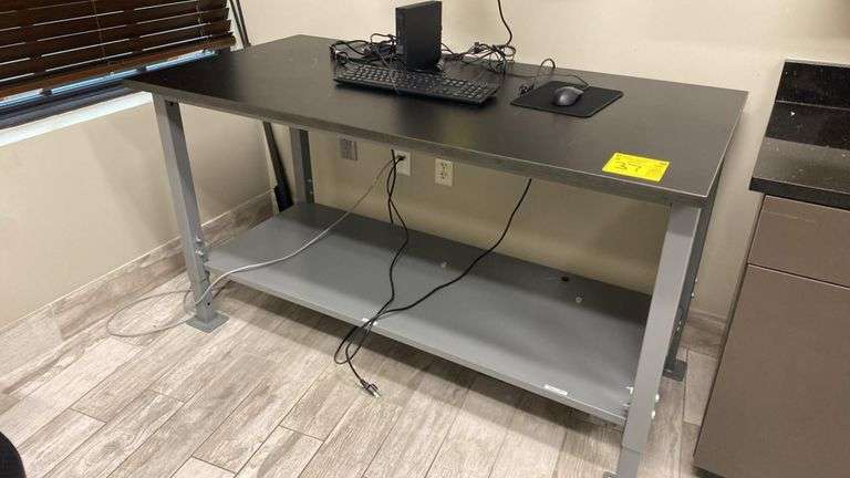 Uline 30”x 60” Metal/Wood Tech Bench, Adjustable Height