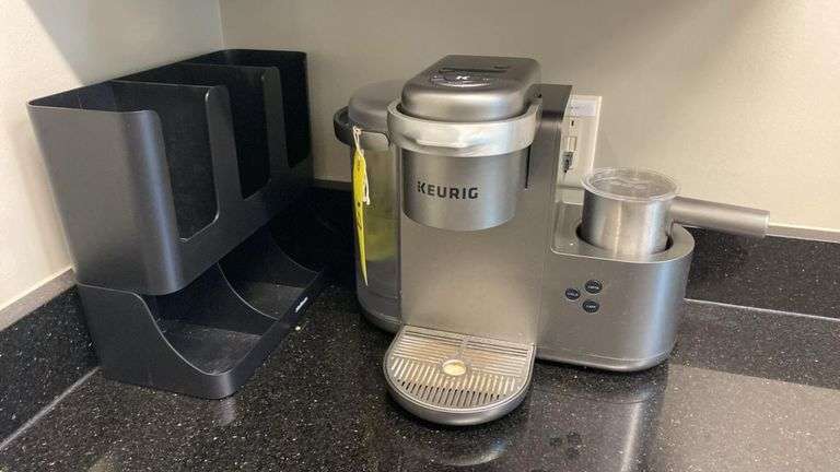 Keurig K-Café Coffee, Latte & Cappuccino Maker, 60oz Reservoir, Silver, Shot & Frother Features, & Microwave